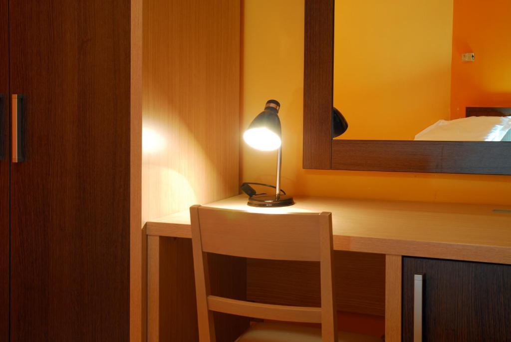 Hotel Michelangelo Teramo Szoba fotó
